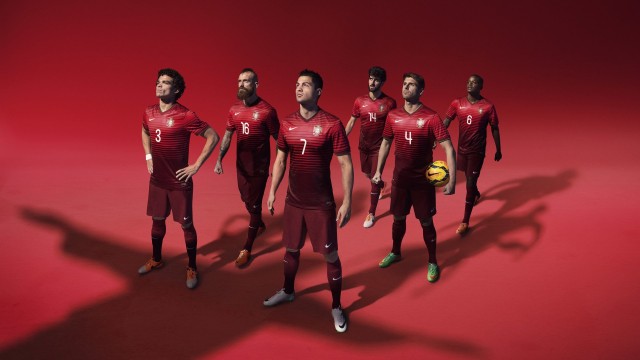 英超焦点：曼城4-1大胜维拉，继续领跑积分榜，曼城7连胜登顶英超